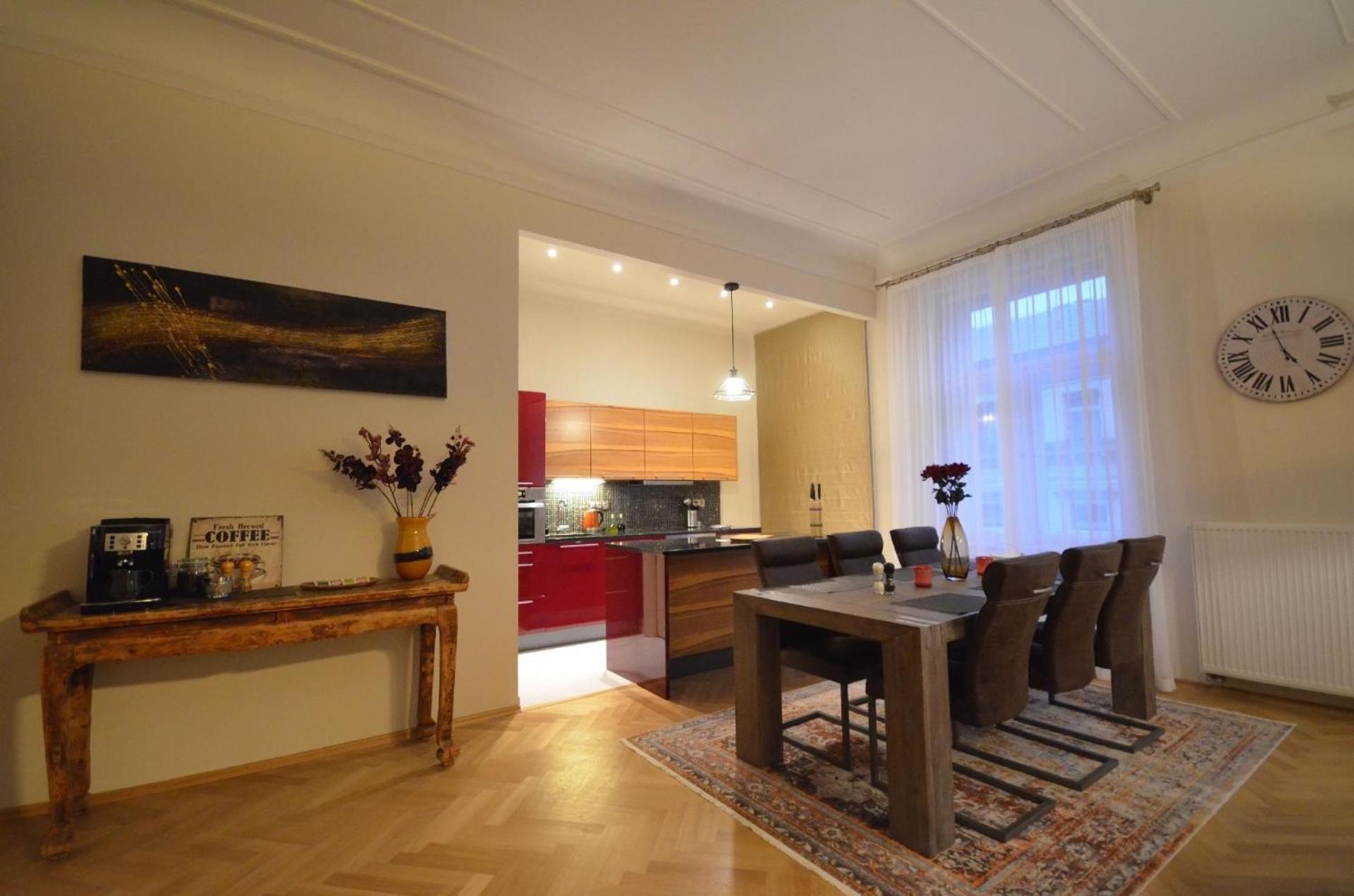 Fuer 3 Personen Und 2 In Prag Appartamento *