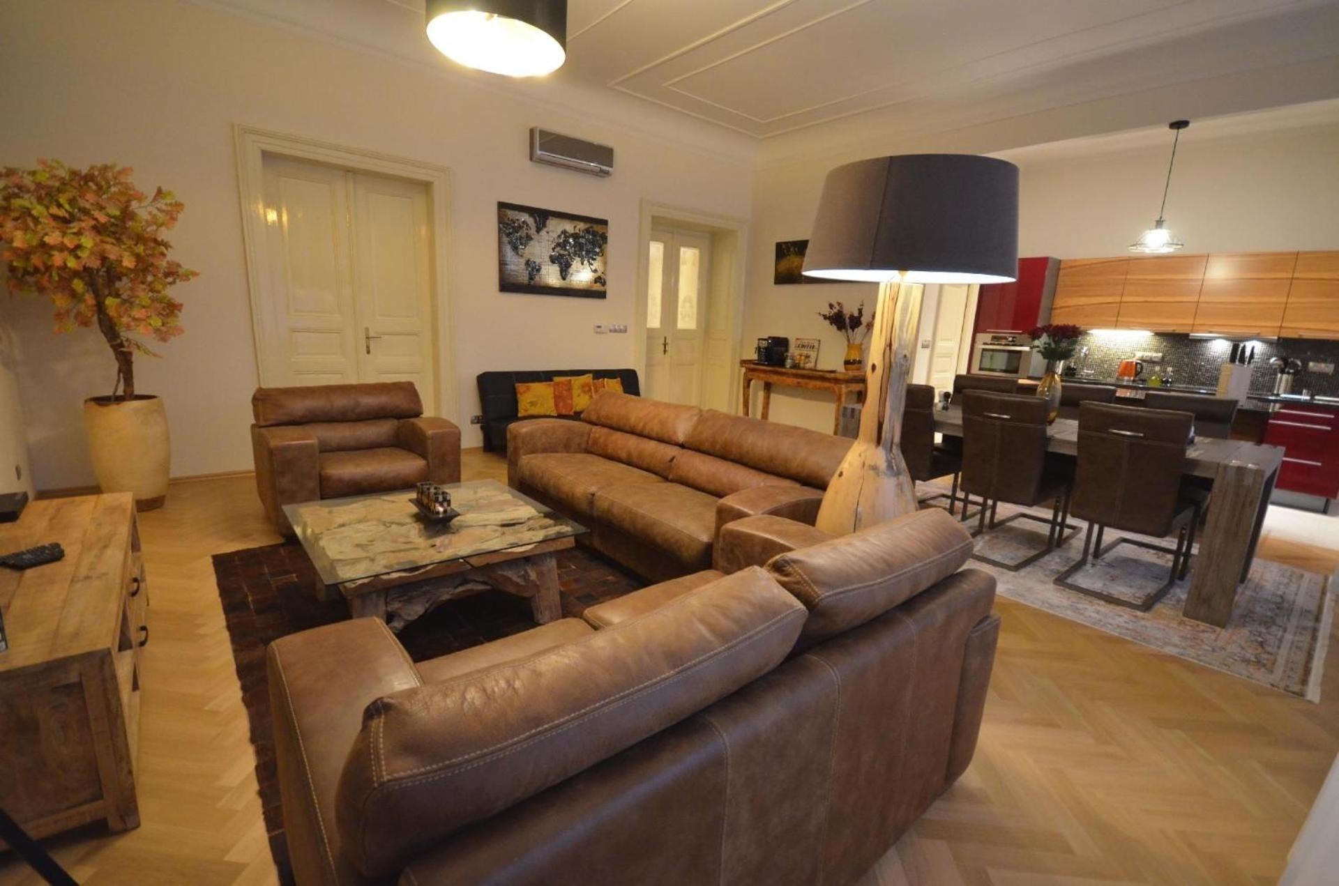 Appartamento Fuer 3 Personen Und 2 In Prag Praga